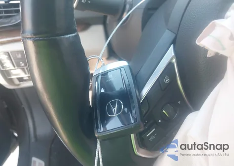 2019 Acura Rdx Advance Package z USA, uszkodzony, nr VIN 5J8TC1H7XKL006029